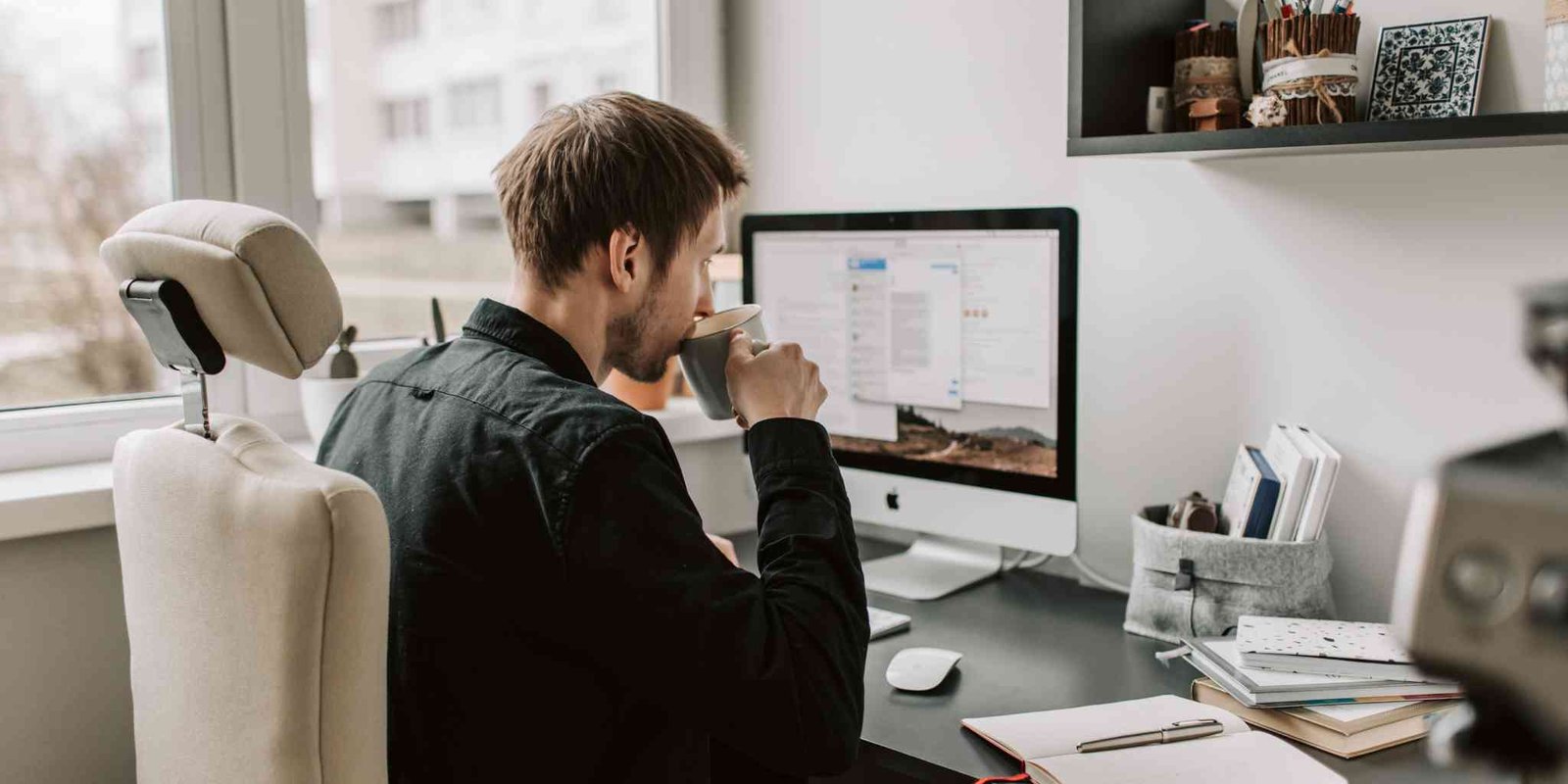 Feature image to show start new business blog